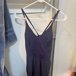 NWT small navy Halara jumper